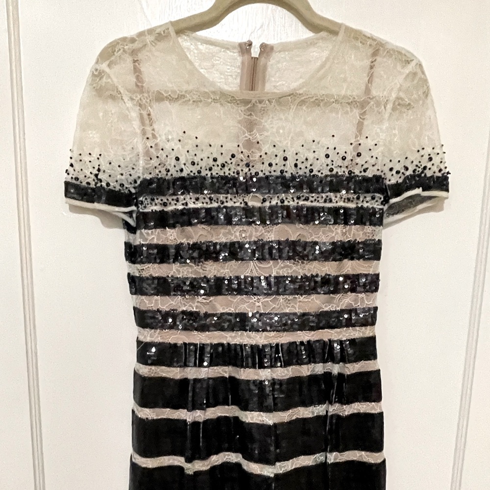 BCBG 6 lace and beaded black and cream dress